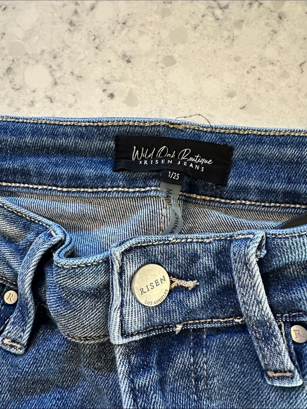 Women’s Risen Distressed High Rise Cropped Jeans - Picture 3 of 8